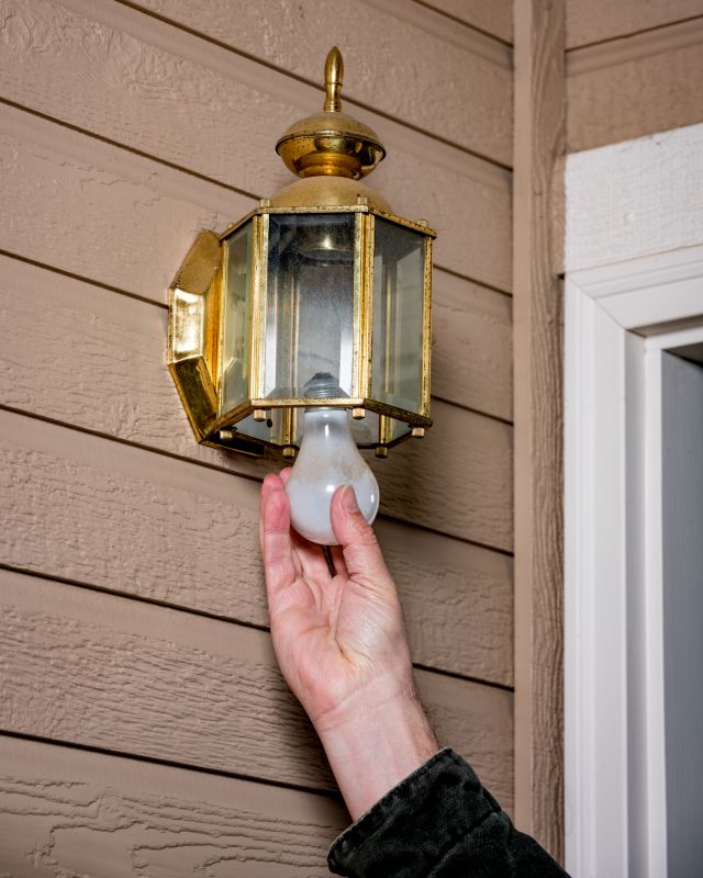 Exterior Light Repair in Littleton, CO